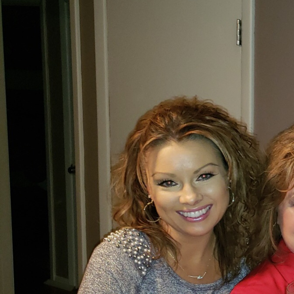 Meet your Posher, Kelly